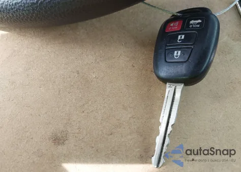 2019 Toyota Corolla Le from USA, damaged, VIN 2T1BURHEXKC172725